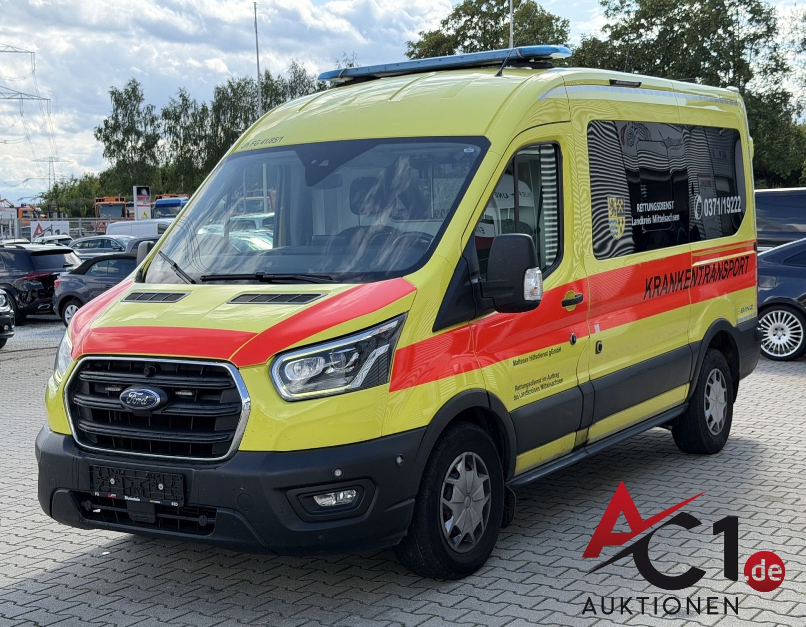 Ford Transit 2.0 TDCi Krankentransportwagen BINZ inkl. Fahrtrage und Tragestuhl